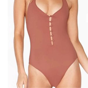 L* Space Stella One Piece Halter Swimsuit in Sahara Dusty Rose Button Front sz 4